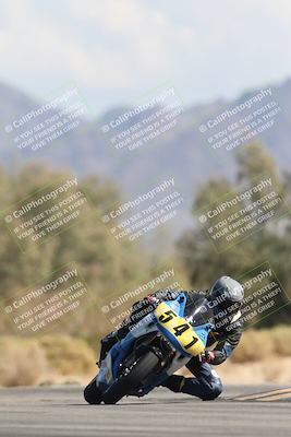 media/Oct-13-2025-Moto Forza (Mon) [[a66d839500]]/2-A Group/Session 4 Turn 7/